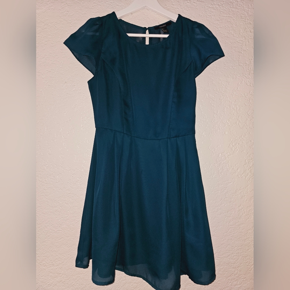 Forever21 Size L - Teal Chiffon Skater Dress